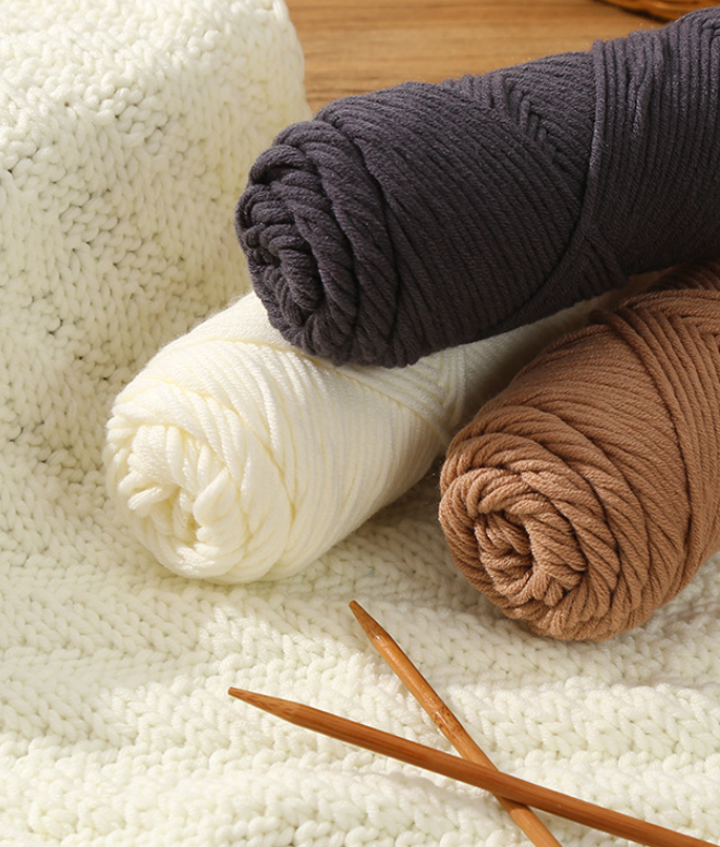 Milk cotton yarn